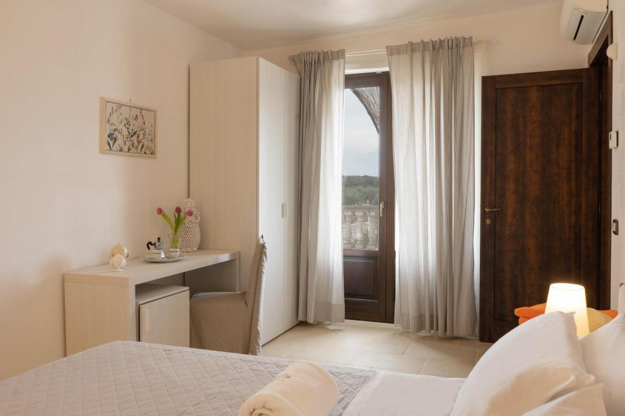 Terra Terra - Masseria Minunni Farm stay *